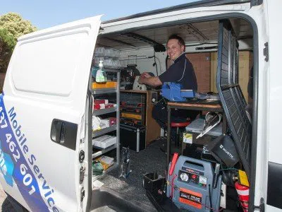 Master Locksmith Store Philadelphia, PA 215-583-2337 - 24-hr-mobile-locksmith