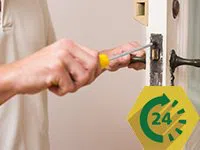 Master Locksmith Store Philadelphia, PA 215-583-2337 - service-side-emergency